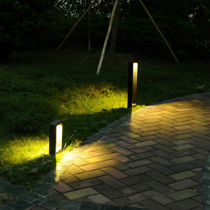 Height 30cm 60cm Modern Garden Light 7W 10W LED Lawn Light Landscape Lighting